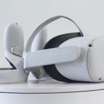 【朗報】VRヘッドセット「OculusQuest2」発売決定！4Kﾒﾓﾘ6GBｽﾄﾚｰｼﾞ256GB半精度1Tflops超えGPU全性能Switch超えで299ドル