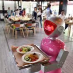 外食産業におけるレストランロボットのブースト