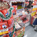 マンガ家「ヨドバシはクリスマスでSwitchを求める長蛇の列！PS5売り場には人が全然いなかったw