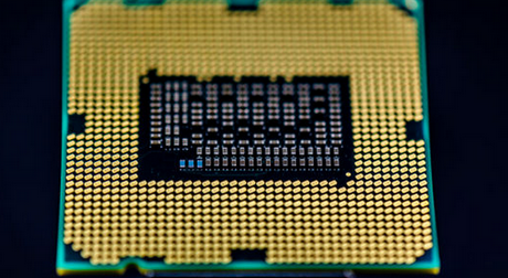「新型CPU」を発表した中国企業が「Intelのラベルを貼り替えただけでは？」という疑惑を完全否定、「コピーではなくコラボ」と発表