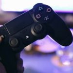 【悲報】ワイPS4ユーザー、PS5が欲しいけどお金がない