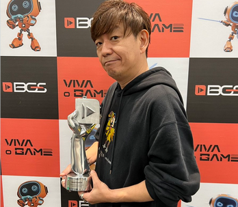 【郎報】吉田P、ゲーム業界の発展に貢献した人物に贈られる、『生涯功労賞』を受賞！