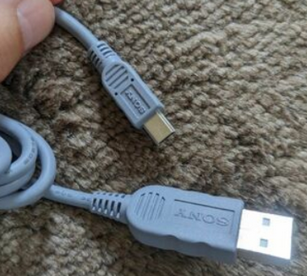 鉄拳8原田「USBケーブルはPCの裏側に挿せ！表に挿すと遅延する！」