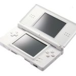 【朗報】お前らが持ってた『ニンテンドーDSLite』の色、完全に一致するｗｗｗｗ